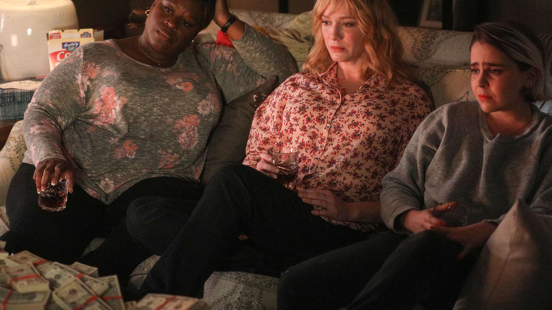 Retta, Christina Hendricks, and Mae Whitman, Good Girls