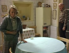 One Foot in the Grave, Season 1 Episode 3 image