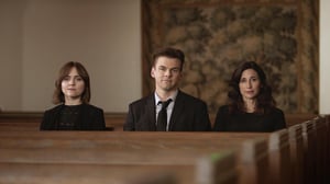Casual, Season 4 Episode 8 image