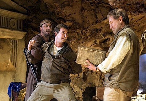 The Librarian: Return to King Solomon's Mines - Noah Wyle as Flynn, Robert Foxworth