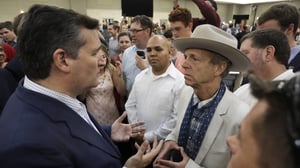 The Circus: Inside the Greatest Political Show on Earth, Season 3 Episode 10 image