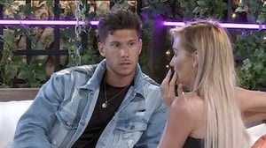 Love Island, Season 4 Episode 38 image