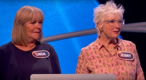 Pointless Celebrities, Season 10 Episode 43 image