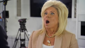 Long Island Medium, Season 14 Episode 8 image