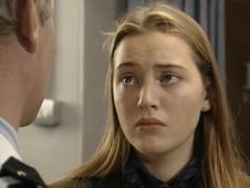 Casualty, Season 7 Episode 21 image