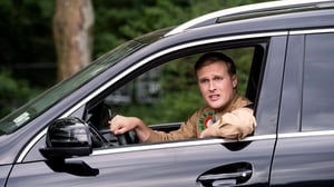 Search Party, Season 2 Episode 2 image