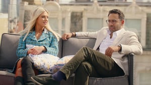 Buying London, Season 1 Episode 1 image