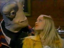 Aliens in the Family, Season 1 Episode 1 image