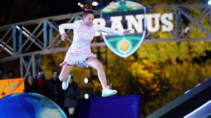 Holey Moley, Season 2 Episode 6 image