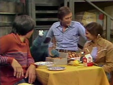 Sesame Street, Season 9 Episode 13 image