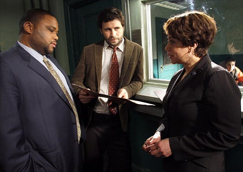 Law & Order - Season 19 - "Bailout" - Anthony Anderson as Det. Kevin Bernard, Jeremy Sisto as Det. Cyrus Lupo and S. Epatha Merkerson as Lieutenant Anita Van Buren