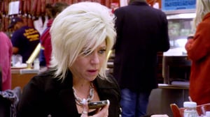 Long Island Medium, Season 2 Episode 14 image