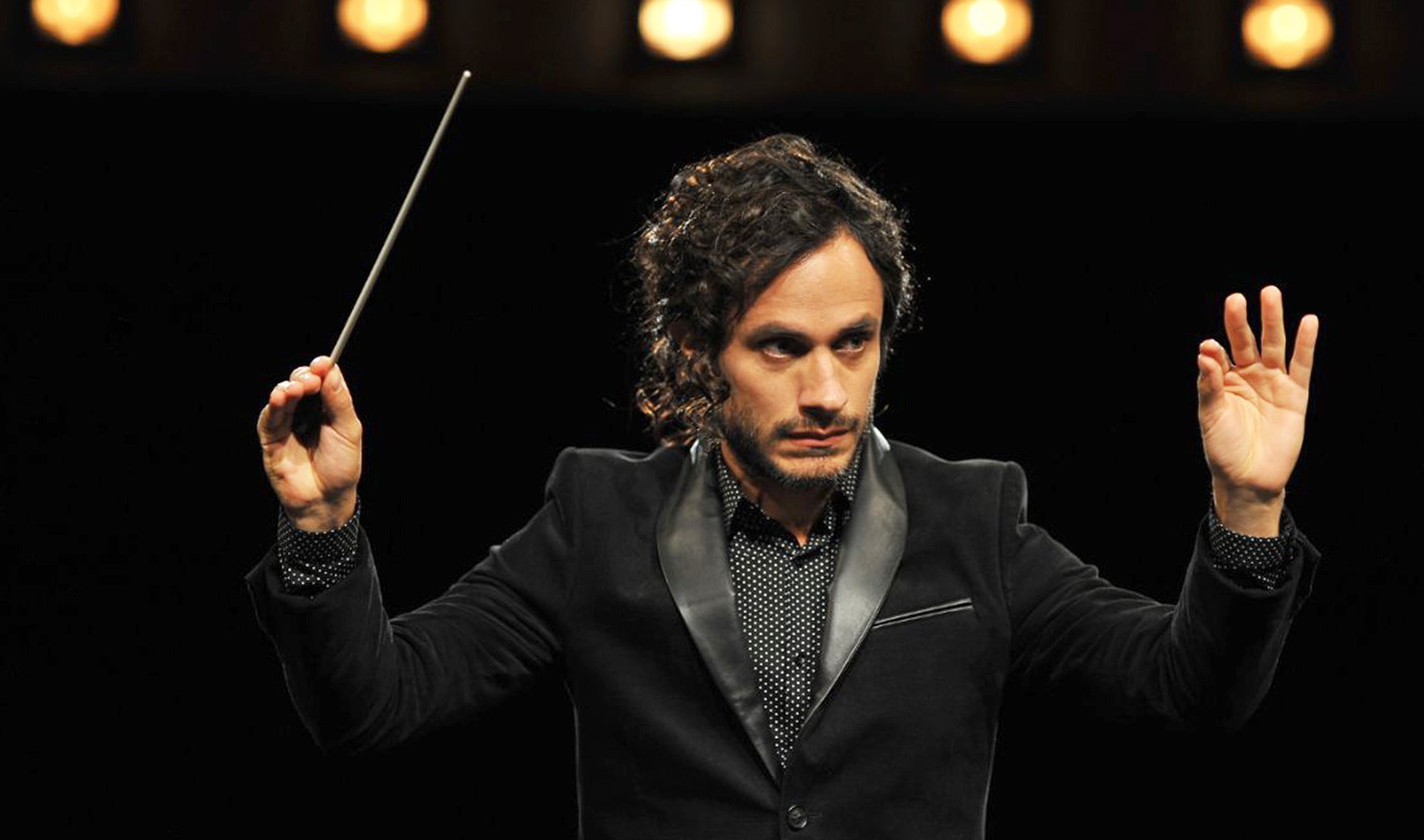 Gael García Bernal, Mozart in the Jungle
