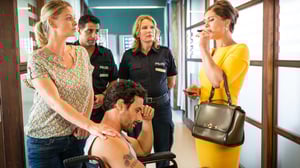 Notruf Hafenkante, Season 10 Episode 13 image