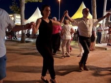 Bare Feet with Mickela Mallozzi, Season 3 Episode 3 image