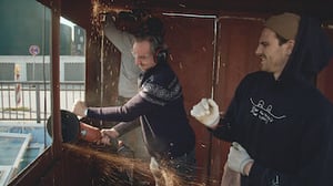 The Houseboat, Season 1 Episode 2 image