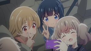 Slow Loop, Season 1 Episode 2 image