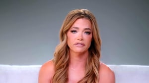 Denise Richards & Her Wild Things, Season 1 Episode 1 image