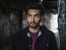 Informer, Season 1 Episode 1 image