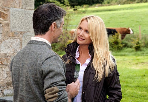 Honeymoon For One - Greg Wise, Nicollette Sheridan as Eve Parker