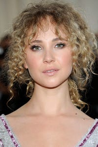 Juno Temple as Veronica Newell