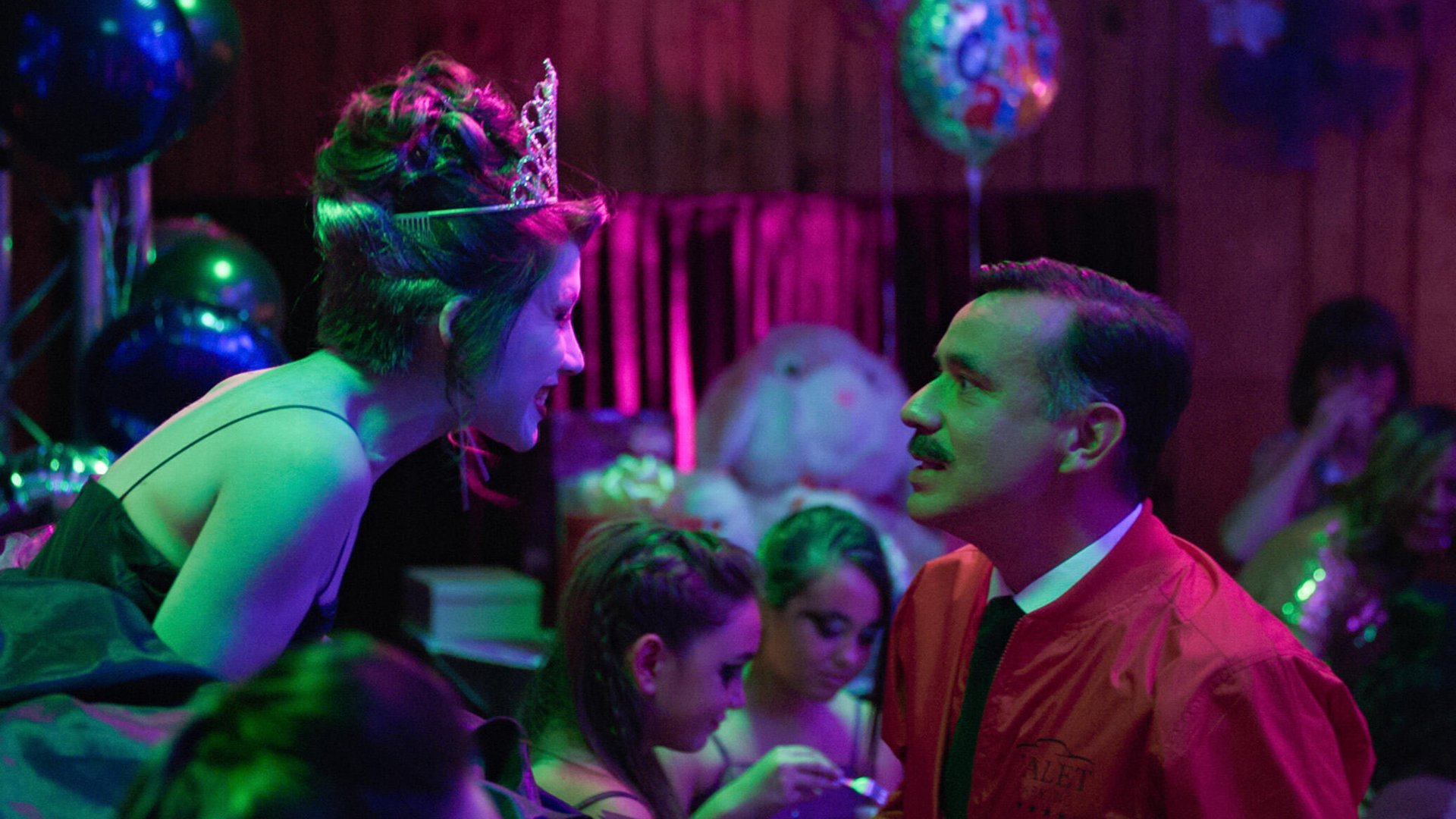 Geraldine Neary and Fred Armisen, Los Espookys