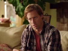 Ben and Kate, Season 1 Episode 2 image