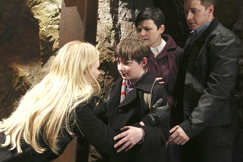 Once Upon A Time - Season 2 - " And Straight on 'Til Morning " - Jennifer Morrison, Jared Gilmore, Ginnifer Goodwin, Josh Dallas