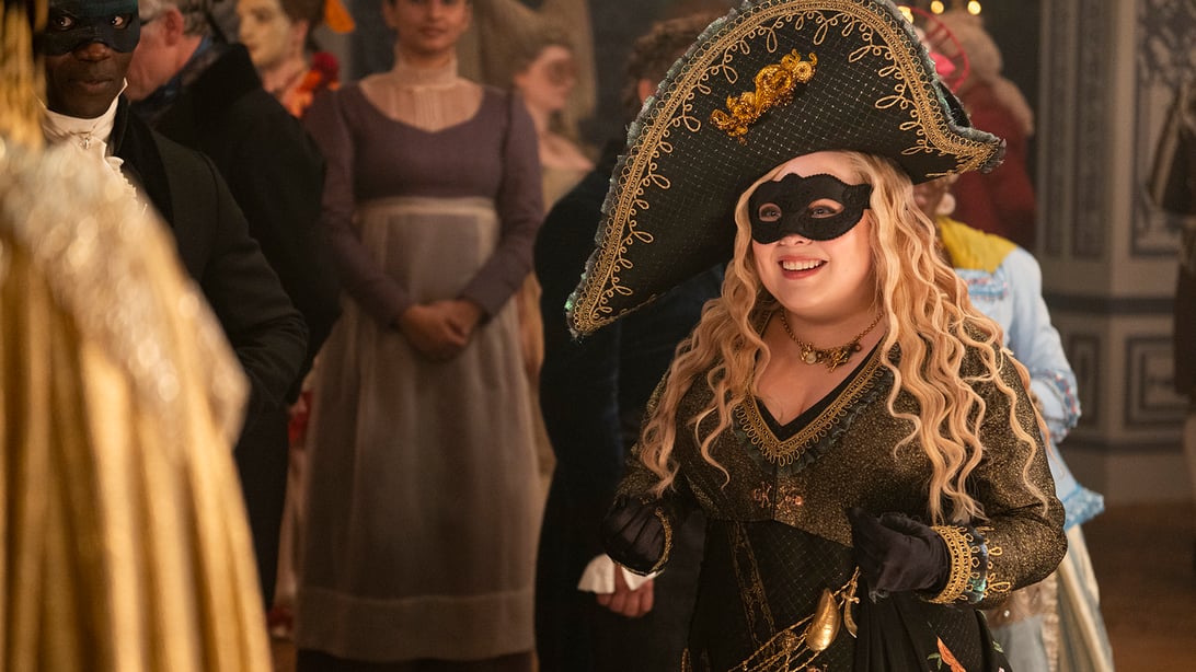 Bridgerton Season 4 Exclusive Clip: Penelope Makes an Accidental Bet With the Queen