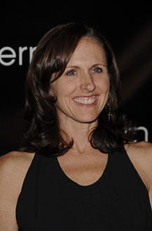 Molly Shannon -  Launch of the Stern Star Diamond, Oct. 2006