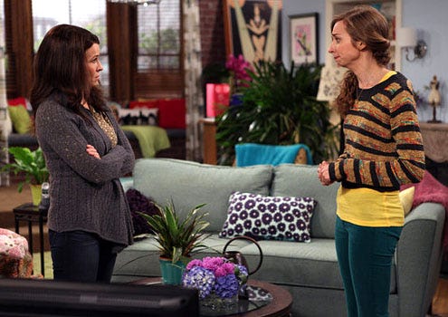 Are You There, Chelsea - Season 1 - "Sloane's Ex" - Chelsea Handler as Sloane and Lauren Lapkus as Dee Dee