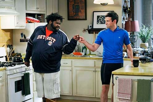 Undateable - Season 1 - "Pants Buddies" - Ron Funches and Brent Morin