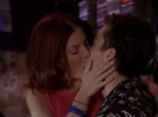 Beverly Hills, 90210, Season 10 Episode 25 image