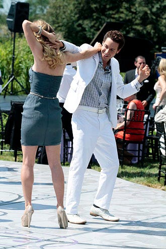 Royal Pains - Season 3 - "A Farewell to Barnes" - Brooke D'Orsay and Paulo Costanzo