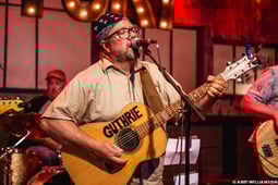 Band in Seattle, Season 6 Episode 14 image