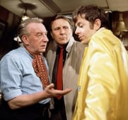 Public Eye, Season 3 Episode 12 image