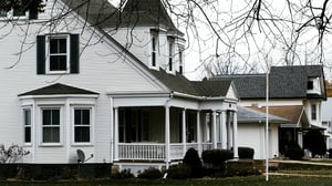 Murder Comes to Town, Season 2 Episode 10 image