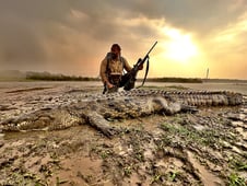 Man Eats Wild, Season 2 Episode 1 image