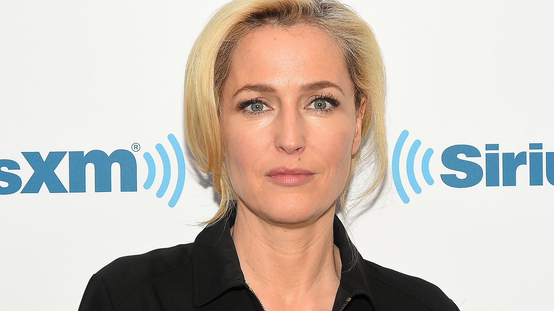 160602-gillian-anderson.jpg