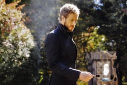 Lost Girl, Season 4 Episode 12 image