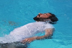 The Frog, Season 1 Episode 13 image