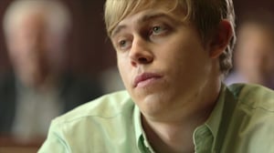 Young, Hot & Crooked, Season 1 Episode 3 image