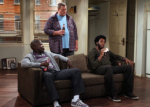 Mike & Molly - "Mike in the House" - Reno Wilson, Billy Gardell, Nyambi Nyambi