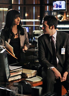 Without a Trace - Season 7 - "Heartbeats" - Enrique Murciano and Roselyn Sanchez