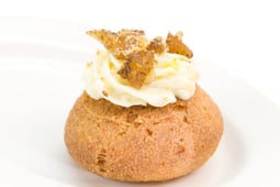 Donut Showdown, Season 1 Episode 1 image