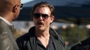 Lethal Weapon, Season 2 Episode 16 image