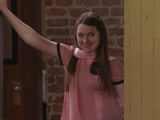 Wizards of Waverly Place, Season 1 Episode 17 image