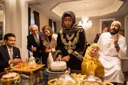 True Dating Stories, Season 3 Episode 2 image