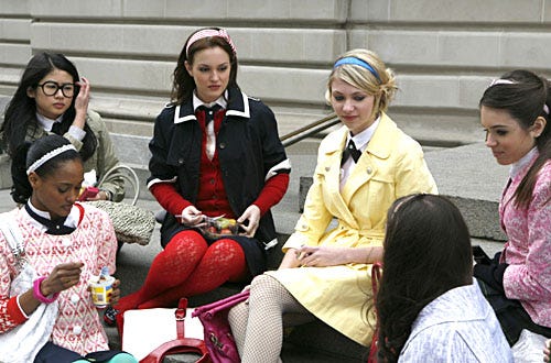 Gossip Girl - "All About My Brother" - Yin Chang as Nelly Yuki, Leighton Meester as Blair, Taylor Momsen as Jenny, Emma DeMar as Elise, Amanda Setton as Penelope, Nicole Fiscella as Isabel