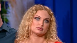 90 Day Fiancé, Season 8 Episode 19 image